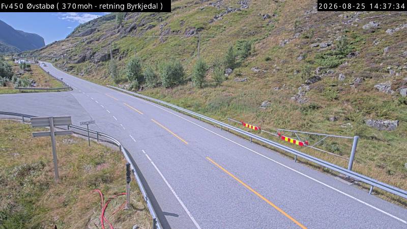 Øvstabø, retning Byrkjedal