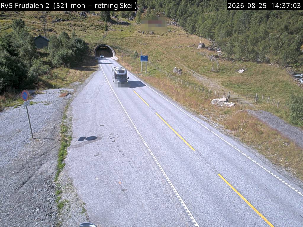 Frudalen, retning Skei