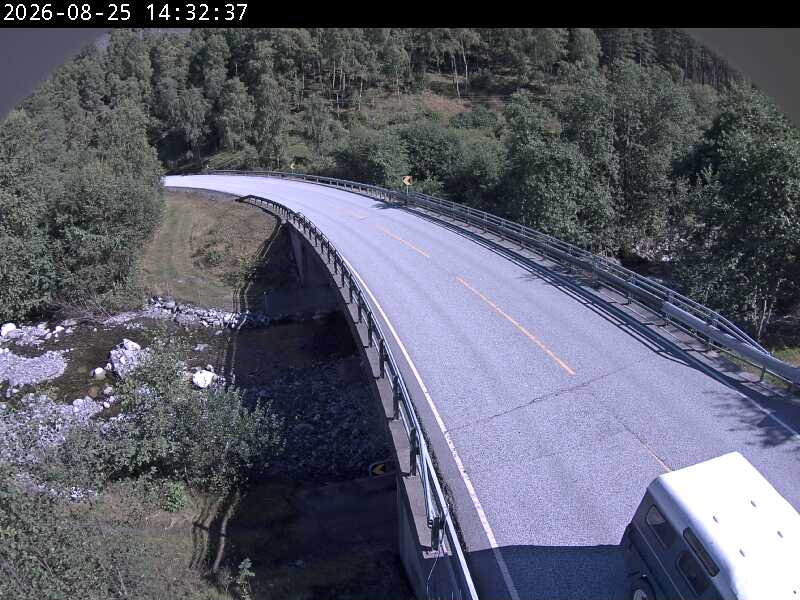 Naddvik, retning Årdalstangen