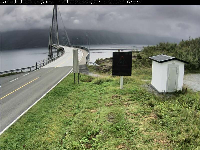 Helgelandsbrua, retning Sandnessjøen