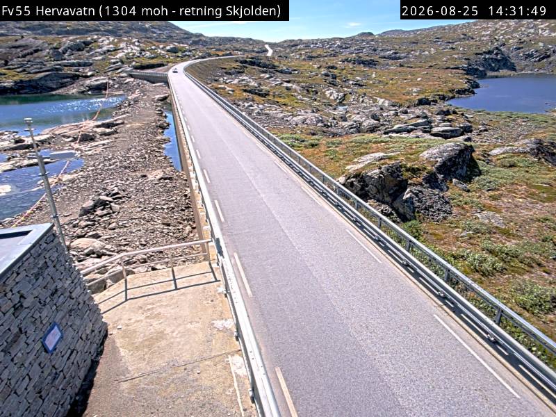 Hervavatn, retning Skjolden