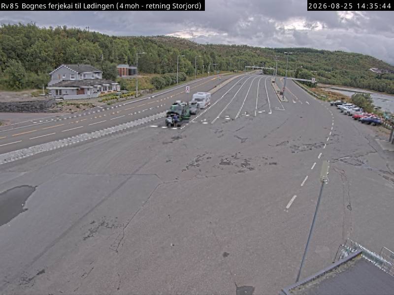 Bognes ferjekai til Lødingen, retning Storjord