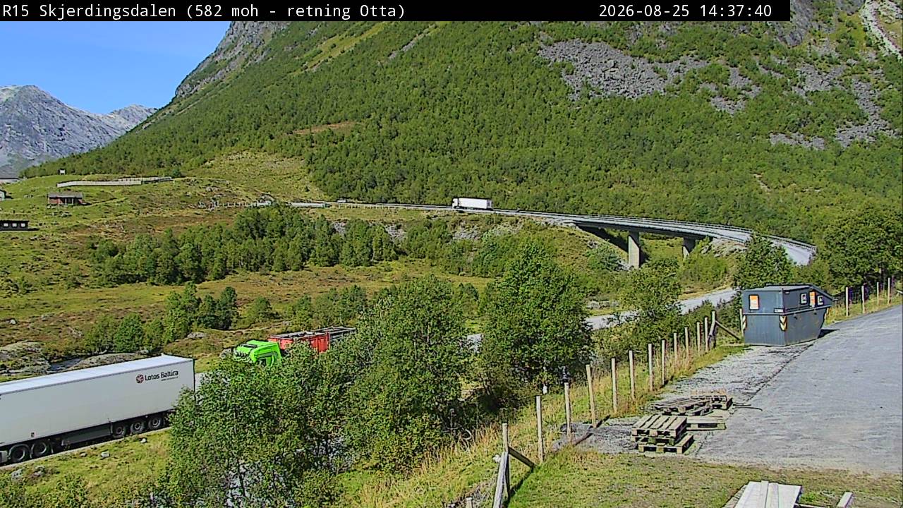 Skjerdingsdalen, retning Otta