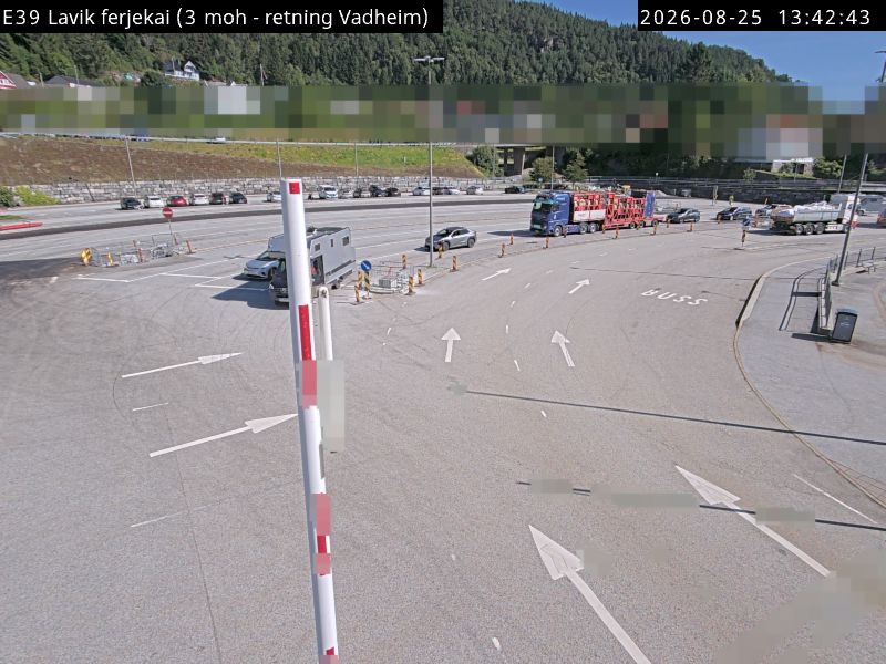 Lavik ferjekai, retning Vadheim