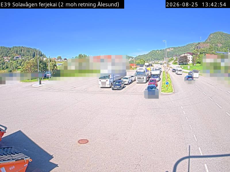 Solavågen ferjekai, retning Mot Ålesund